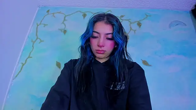 Snapshot of SaturnooStonee chatting on 2, 12, 2025 SaturnooStonee online show from 2, 12, 2025