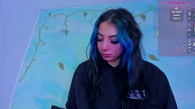 Snapshot of SaturnooStonee chatting on 3, 12, 2025 SaturnooStonee online show from 3, 12, 2025