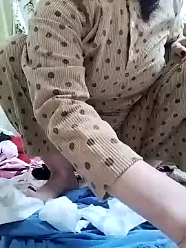 Snapshot of Mie610 chatting on 5, 1, 2025 Mie610 online show from 5, 1, 2025