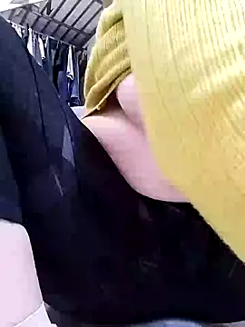 Snapshot of Mie610 chatting on 17, 1, 2025 Mie610 online show from 17, 1, 2025