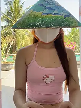 BabyThree  online show from 8, 3, 2026