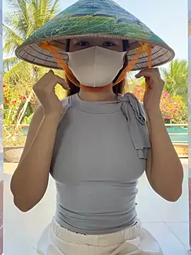 BabyThree  online show from 23, 3, 2026