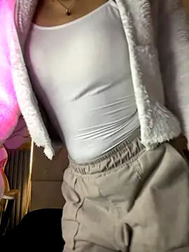 liss hot  online show from 19, 9, 2025