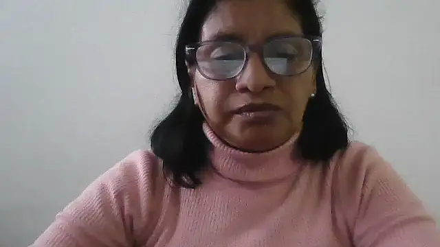 Snapshot of titssmall123 chatting on 11, 10, 2025 titssmall123 online show from 11, 10, 2025