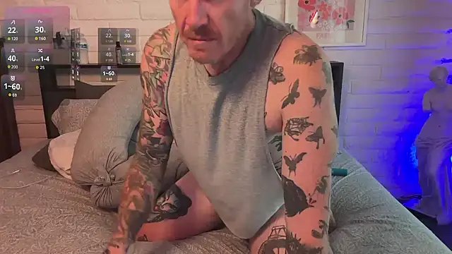 Snapshot of JeffJocc chatting on 13, 10, 2025 JeffJocc online show from 13, 10, 2025