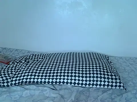 laetitia  online show from 18, 10, 2025