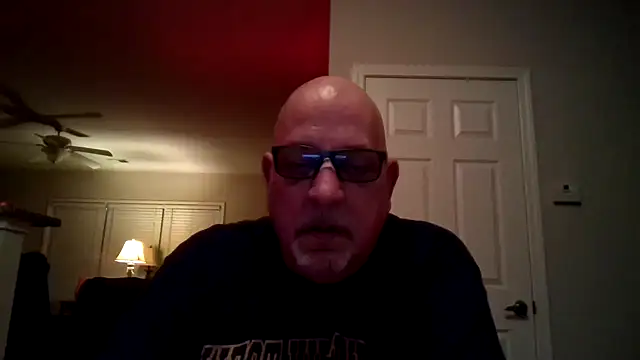 Snapshot of --JimmyJamzs-- chatting on 20, 12, 2024 --JimmyJamzs-- online show from 20, 12, 2024
