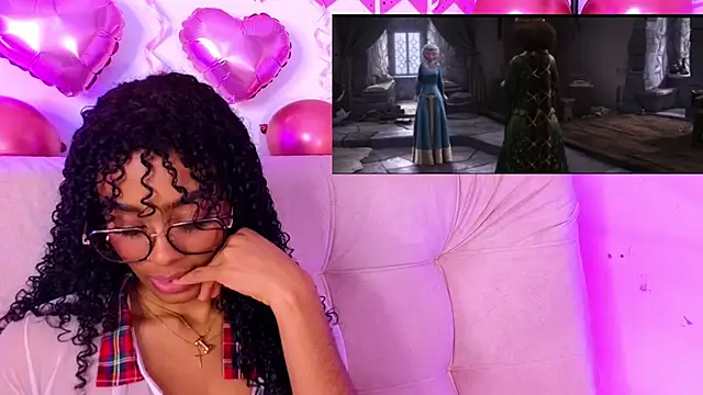 Heily Fox online show from 4, 3, 2025