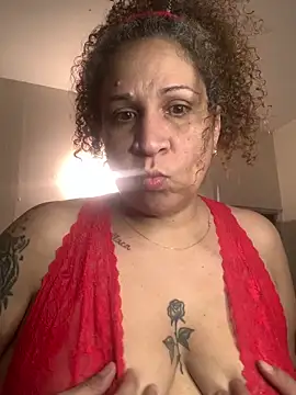 ladycreamypr2 online show from 11, 2, 2026