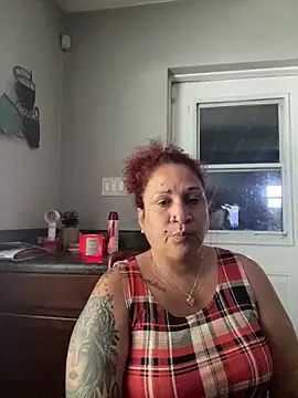 Snapshot of ladycreamypr2 chatting on 22, 5, 2026 ladycreamypr2 online show from 22, 5, 2026