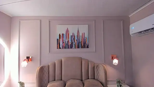 Snapshot of aria_greco chatting on 2, 2, 2025 aria greco online show from 2, 2, 2025