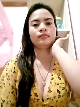 NgocQuyen2K online show from 21, 3, 2025