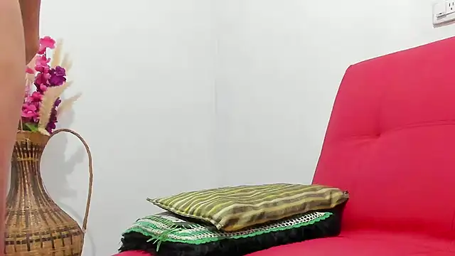 Snapshot of Latin_Mature975 chatting on 6, 10, 2025 Latin Mature975 online show from 6, 10, 2025