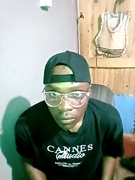 Snapshot of 199Gif chatting on 18, 11, 2025 199Gif online show from 18, 11, 2025