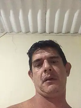 Snapshot of Marobronco chatting on 9, 7, 2026 Marobronco online show from 9, 7, 2026