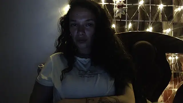 Snapshot of rebekka_simpson chatting on 25, 12, 2024 rebekka simpson online show from 25, 12, 2024