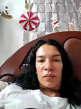 Snapshot of rebekka_simpson chatting on 5, 1, 2025 rebekka simpson online show from 5, 1, 2025