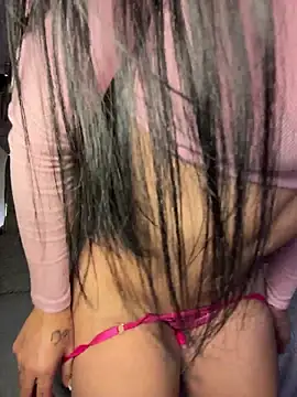 Snapshot of SOPHICARTERS chatting on 17, 12, 2025 SOPHICARTERS online show from 17, 12, 2025