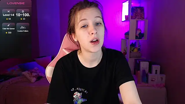 Snapshot of ur_kitty__ chatting on 12, 1, 2025 ur kitty online show from 12, 1, 2025