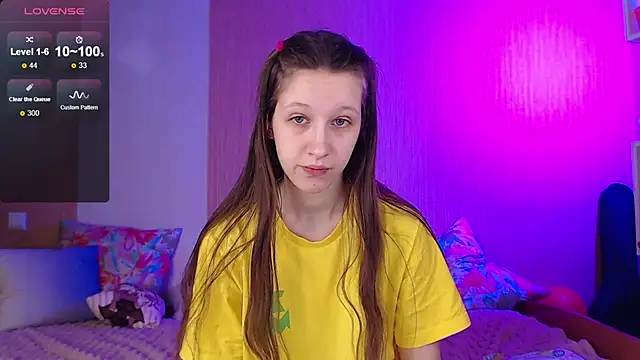 Snapshot of ur_kitty__ chatting on 10, 3, 2025 ur kitty online show from 10, 3, 2025