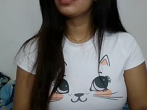 sparkling queen online show from 5, 2, 2025