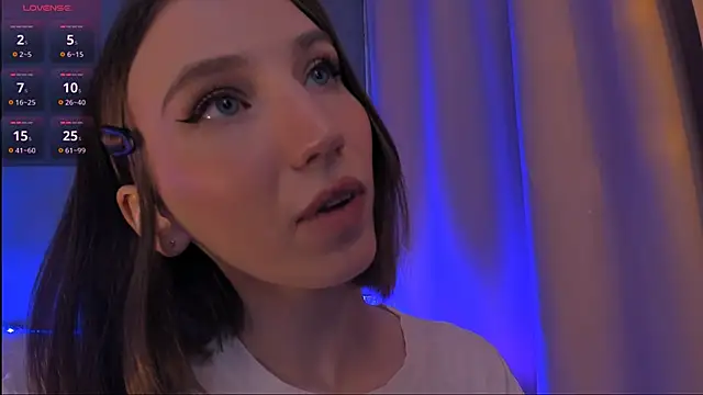 ellaamber online show from 21, 1, 2025