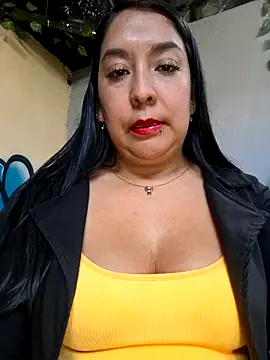 Bella keny online show from 17, 11, 2025