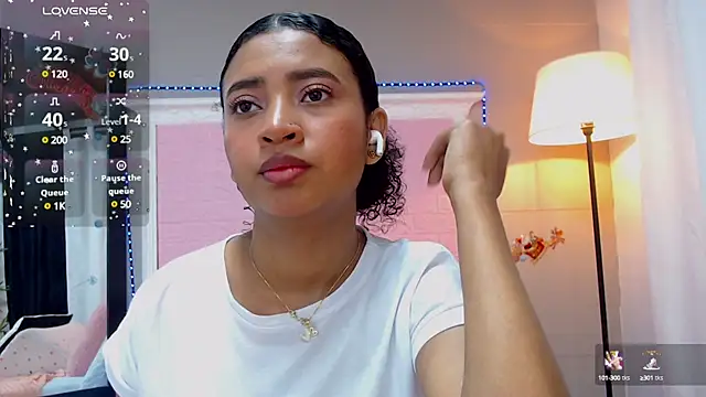 Snapshot of JessyZoe chatting on 12, 1, 2025 JessyZoe online show from 12, 1, 2025