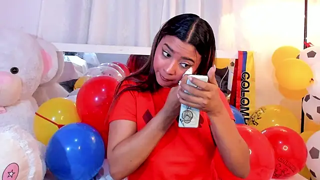 Snapshot of JessyZoe chatting on 21, 6, 2026 JessyZoe online show from 21, 6, 2026
