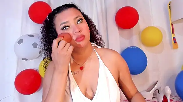 Snapshot of JessyZoe chatting on 9, 7, 2026 JessyZoe online show from 9, 7, 2026
