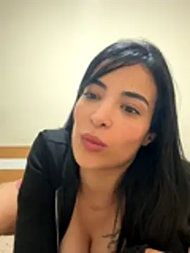 Snapshot of 666THE_AraB__LaTiinaz chatting on 2, 12, 2025 666THE AraB LaTiinaz online show from 2, 12, 2025