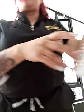 Snapshot of EmaGw chatting on 21, 2, 2026 EmaGw online show from 21, 2, 2026