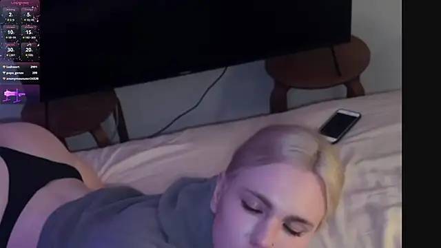 DanielPaige  online show from 1, 3, 2025