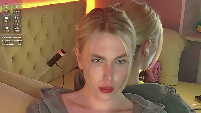 DanielPaige  online show from 8, 3, 2025