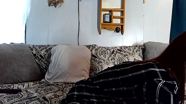 Genevieve143 online show from 6, 11, 2025