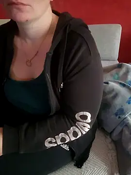 Snapshot of cruellaculdenfer67 chatting on 3, 10, 2025 cruellaculdenfer67 online show from 3, 10, 2025