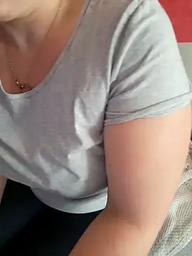 Snapshot of cruellaculdenfer67 chatting on 29, 10, 2025 cruellaculdenfer67 online show from 29, 10, 2025