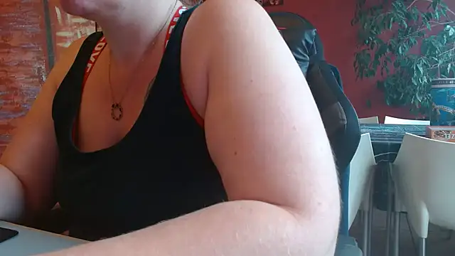 Snapshot of cruellaculdenfer67 chatting on 3, 11, 2025 cruellaculdenfer67 online show from 3, 11, 2025