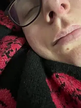 Snapshot of ur_pleasure_ chatting on 4, 2, 2025 ur pleasure online show from 4, 2, 2025