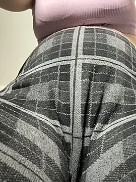 Snapshot of ur_pleasure_ chatting on 5, 2, 2025 ur pleasure online show from 5, 2, 2025