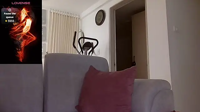 Snapshot of saramartinez1000 chatting on 19, 9, 2025 saramartinez1000 online show from 19, 9, 2025