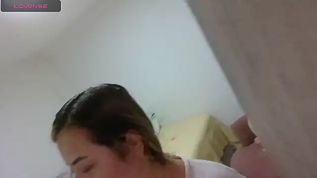 saramartinez1000 online show from 16, 2, 2026