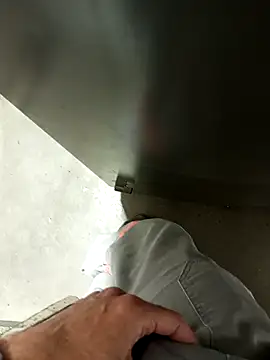 Snapshot of Din0071 chatting on 17, 12, 2024 Din0071 online show from 17, 12, 2024