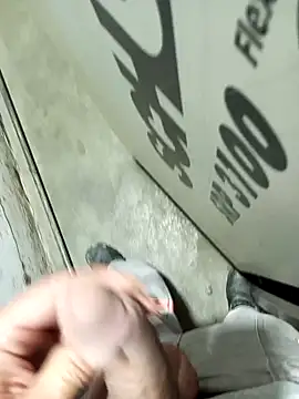 Snapshot of Din0071 chatting on 16, 1, 2025 Din0071 online show from 16, 1, 2025