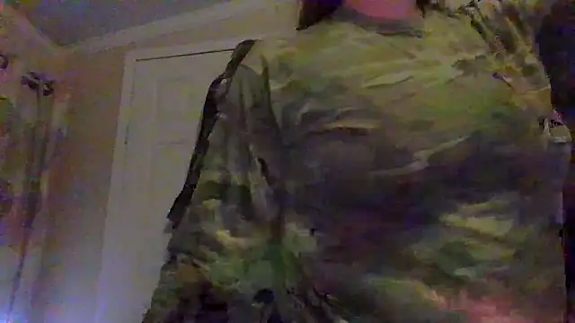 Snapshot of velvetta_ chatting on 5, 12, 2024 velvetta online show from 5, 12, 2024