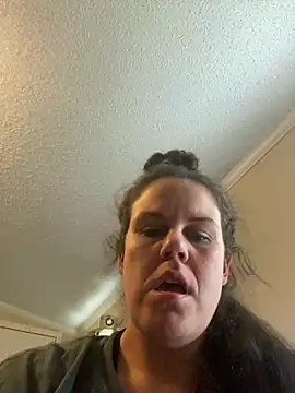 Snapshot of velvetta_ chatting on 28, 12, 2024 velvetta online show from 28, 12, 2024