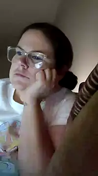 Snapshot of velvetta_ chatting on 9, 3, 2025 velvetta online show from 9, 3, 2025