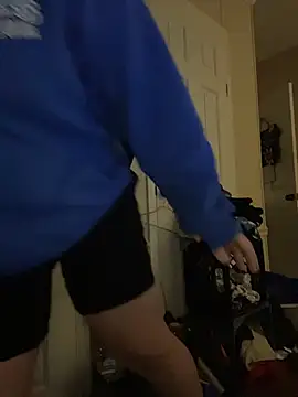 Snapshot of velvetta_ chatting on 17, 11, 2025 velvetta online show from 17, 11, 2025