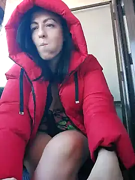 Snapshot of lovewildguy1 chatting on 6, 3, 2025 lovewildguy1 online show from 6, 3, 2025