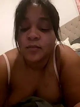 yourfavlightskinn online show from 22, 11, 2025